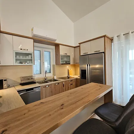 Holiday home Gidas - Hot Tub, Gym, Playground